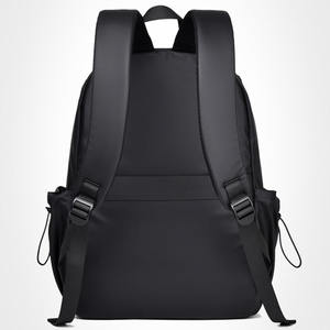 Sac à dos pour homme personnalisé avec logo personnalisé, vente en gros OEM, sac noir quotidien, sac décontracté élégant, sac à dos de grande capacité - Product Image 5