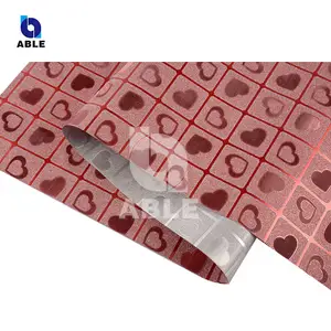 Grosir 50*70Cm Kertas Tisu Glitter PP Hati Merah Kertas Pembungkus untuk Hadiah Pembungkus Pada Pernikahan Natal