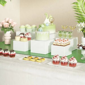 Acrylic hiển thị thực phẩm đứng Khối lập phương Acrylic ngọt ngào hiển thị đứng Acrylic trắng Acrylic 5 mặt hộp hiển thị trung tâm hiển thị Acrylic đứng - Product Image 1