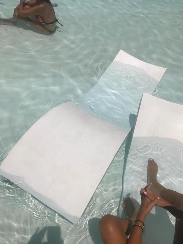 Daybed Outdoor Furniture lounge waterproof swimming pool lounge chair S-shaped chair