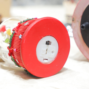 تصميم جديد مصنوع حسب الطلب ، ديكورات كرة الثلج الكريستالية ، كرة الثلج في عيد الميلاد - Product Image 4