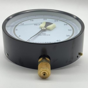 Manometro Digitale in Ottone con Funzione di Memoria e Calibrazione Accurata 0-40MPa - Product Image 3