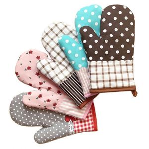Vente en gros de gants de four en coton extra épais, résistants à la chaleur, avec logo personnalisé, pour la sublimation, tous types, isolation électrique, couleur noire, pour la cuisine - Product Image 1
