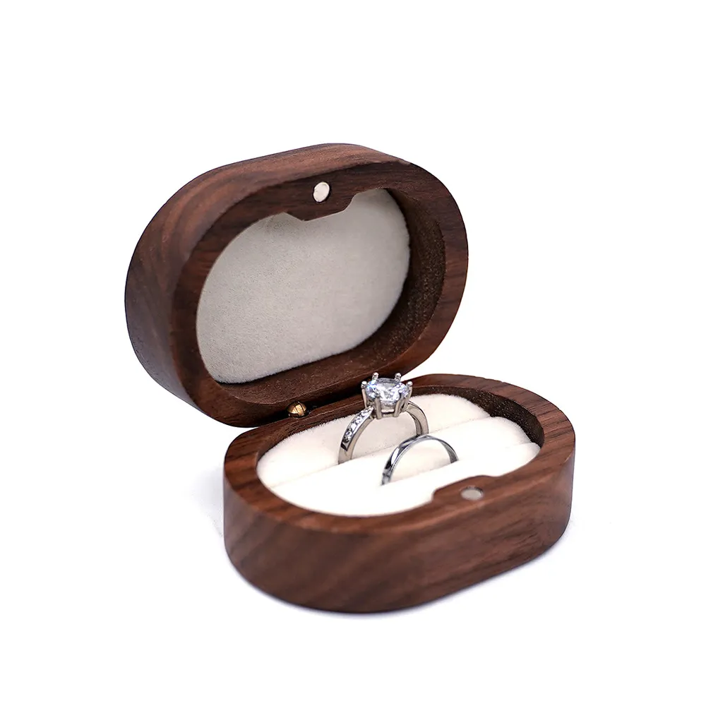 Hersteller kundendefinierte personalisierte luxuriöse hölzerne Schmuckschatulle Walnuss-Ringbox aus Holz Weeding Verlobung hölzerne Paarringbox