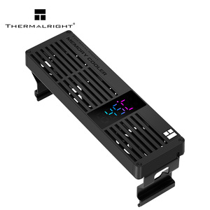 Thermalright <span class=keywords><strong>TR</strong></span> MC-3 Dissipatore di Calore Digitale Nero per RAM con Tre Ventole PWM da 40mm e Display, Raffreddatore di Memoria 4500RPM - Product Image 1