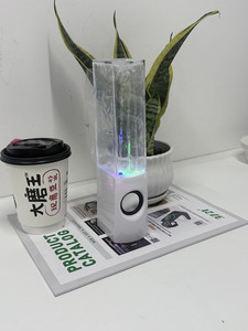 <span class=keywords><strong>2025</strong></span> Sáng Tạo Đầy Màu Sắc 1500MAh Nước Khiêu Vũ Cho Loa Với RGB Đèn LED Cho Hifi Stereo Đảng Sử Dụng - Product Image 4