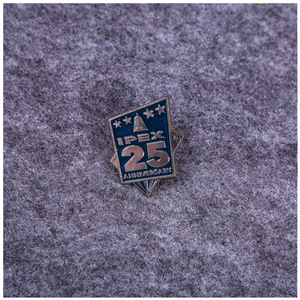 Badge étoile à cinq branches sur mesure en or, accessoire métallique, cadeau d'affaires, épinglette de reconnaissance professionnelle - Product Image 5