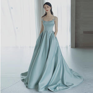 LY-PD0120エレガントなレディースサテンコルセットノースリーブAラインイブニングプロムドレス短いコルセットトップスイープトレインモダンシックなスタイル - Product Image 2