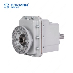 Réducteur hélicoïdal compact en série RC pour machines de transformation du plastique et convoyeurs - Product Image 4
