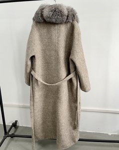 QC23051 Nuovo Arrivo Cardigan in Lana Cashmere <span class=keywords><strong>di</strong></span> Alta Qualità con Polsini in Pelliccia <span class=keywords><strong>di</strong></span> <span class=keywords><strong>Volpe</strong></span> <span class=keywords><strong>Argentata</strong></span> - Product Image 5