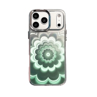 Coque Mandala Fleur en TPU PC pour iPhone 17 Air 17E 16E 16 Plus 15 Pro Max 14 13 12 11 X XS Max XR 6 7 8 – Couverture Arrière Couleur Dégradée