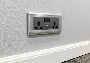 Prise <span class=keywords><strong>universelle</strong></span> double MGA avec interrupteur, indicateur et USB 304 Grade Acier inoxydable Argent Cuivre Ignifuge PC SPCC - Product Image 6