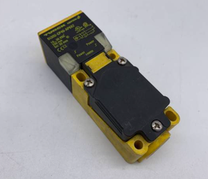 BI30U-CP40-AP6X2 Inductive Sensor -30mm Sensing/Fast Detect -IP68 UPVC for Workshop Automation - Product Image 3