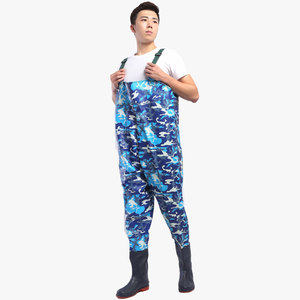 Offerta Speciale: Tuta da Lavoro Unisex Impermeabile, Rinforzata, Antiscivolo per Caccia e Pesca con Stivali Integrati - Product Image 2
