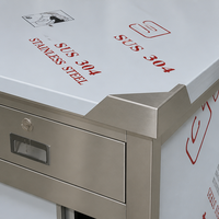 Armoire de rangement en acier inoxydable finition mate brossée avec capacité de charge de 1000 kg/m pour le stockage en cuisine commerciale