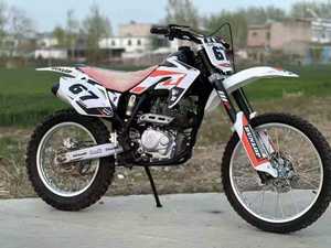 Moto tout-terrain électrique 250cc avec démarrage électrique, moteur 4 temps sans balais refroidi par air, frein à disque en acier, options essence et électrique - Product Image 2