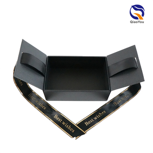 Scatole Regalo in Cartone con Chiusura a Nastro Centrale Personalizzabili con Design Gratuito per Regali - Product Image 3