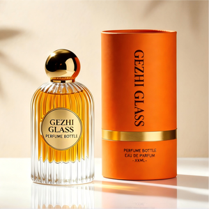 Flacone Spray per Profumo Professionale con Base Pesante e Coperchio a Sfera Dorato per Distribuzione di Profumeria di Lusso - Product Image 3