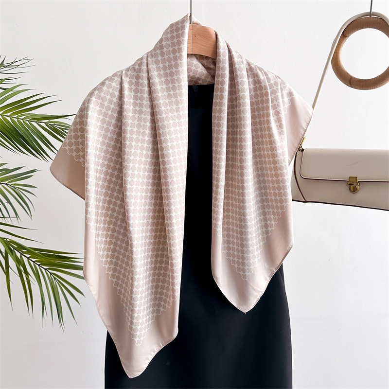 4 Light Pink