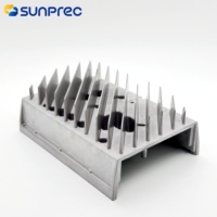 Pièces de dissipateur thermique LED en alliage d'aluminium et de zinc moulées sous pression personnalisées pour l'éclairage