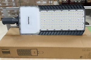 Lampadaire LED <span class=keywords><strong>Philips</strong></span> BRP26X 180lm/W à haute efficacité 30W-250W IP66 pour éclairage routier extérieur et luminaire routier municipal - Product Image 3