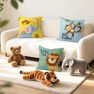 <span class=keywords><strong>Housse</strong></span> de coussin Couronne dorée <span class=keywords><strong>Roi</strong></span> des bêtes, imprimé <span class=keywords><strong>lion</strong></span> noir, tigre, guépard, loup, décoration, convient à la décoration intérieure - Product Image 3
