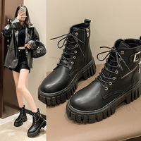 Bottes en cuir à plateforme et fermeture éclair pour femme Martins, automne-hiver 2026, noires, bout fermé, style moto