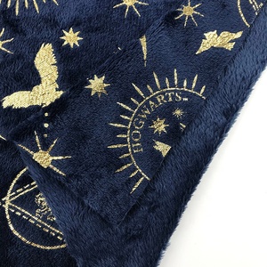 Kingcason, antifricción, nuevo estilo chino, superventas, buena sensación a mano, estampado dorado, forro polar <span class=keywords><strong>de</strong></span> franela para ropa y Manta - Product Image 4