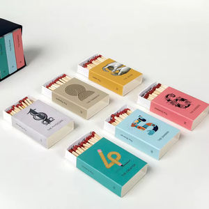 Boîtes <span class=keywords><strong>d</strong></span>'<span class=keywords><strong>allumettes</strong></span> en bois écologiques en vrac, boîtes <span class=keywords><strong>d</strong></span>'<span class=keywords><strong>allumettes</strong></span> de sécurité <span class=keywords><strong>personnalisées</strong></span> pour les mariages et les anniversaires - Product Image 1