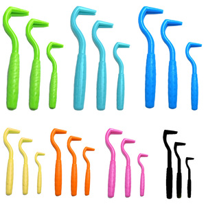 Puce dissolvant crochet <span class=keywords><strong>tique</strong></span> pince à épiler <span class=keywords><strong>tique</strong></span> <span class=keywords><strong>tique</strong></span> tirer animal de compagnie chat chien <span class=keywords><strong>tique</strong></span> outil acariens pour animaux de compagnie extracteur de puces fournitures pour animaux de compagnie - Product Image 5