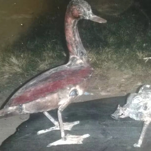 Maschera Etnica Africana Mrutu Intagliata a Mano in Legno Naturale per Decorazione Casa e Hotel - Product Image 1