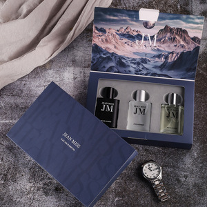 ขายส่ง JM น้ำหอมผู้ชายกลิ่นไม้หอมคุณภาพสูง ขนาด 30 มล. x 3 ชิ้น ชุดน้ำหอมพกพาสะดวก ติดทนนาน เหมาะสำหรับการเดินทางและใช้ในชีวิตประจำวัน - Product Image 5