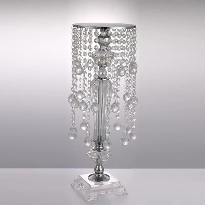 Großhandel Versorgung maßgeschneidert klassisch Design Premium-Silber Kristallvase Tisch Herzstück Hochzeit Dekoration