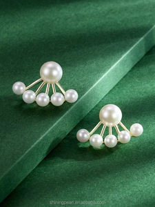 Orecchini a Perno <span class=keywords><strong>di</strong></span> Alta Qualità con Perle Naturali d'Acqua Dolce 5-6mm Bianche Rotonde/Ovali a Forma <span class=keywords><strong>di</strong></span> Ciambella per <span class=keywords><strong>Cercatori</strong></span> <span class=keywords><strong>di</strong></span> Tesori - Product Image 1