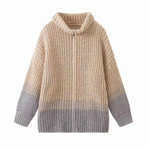 Suéter antiarrugas de manga Regular con patrón degradado de cuello alto fruncido frontal con cremallera tejida informal de Invierno para mujer - Product Image 1