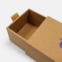 Boîte cadeau en papier kraft pour bougie avec logo personnalisé d'usine, avec laminage mat et gaufrage, emballage recyclable
