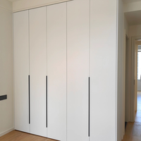 Armoire à portes battantes en MDF, style minimaliste, blanc, beige, noir, marron, bleu marine, naturel, pour chambre d'hôtel