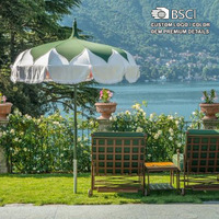 Parasol de patio à franges d'arrière-cour moderne en aluminium de luxe de 8 pieds pour les événements en plein air hôtels restaurants mariages salle à manger