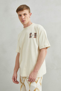 Voltare pagina moda età stile letterario Unisex cotone 100% Oversize Beige Camiseta t-shirt da uomo - Product Image 4