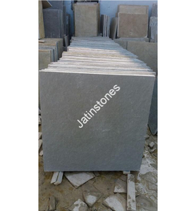 Dalles de pierre calcaire naturelle grise de Kurnool, qualité supérieure, carreaux de pierre calcaire polis pour les murs, les sols et les espaces extérieurs - Product Image 2