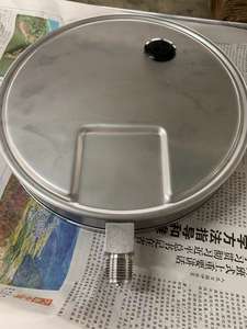 10 "(250 मिमी) एन 837-1 स्टेनलेस स्टील दबाव गेज-बड़े डायल, 1/2" बस्प थ्रेड, 0-18bar/260pi रेंज - Product Image 3