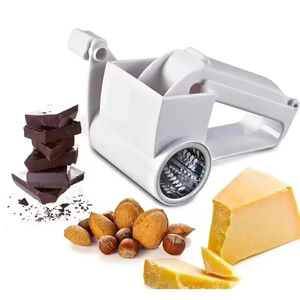 Râpe à fromage en plastique pour fromages durs, parmesan, chocolat, noix et légumes avec poignée - Product Image 6