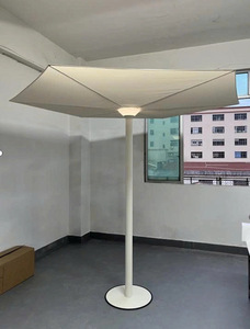 Sombrilla de Jardín, Balcón, Patio, Cafetería, Milán, para Exteriores, con Carga Solar, Iluminación, Diseño Plegable, Telescópica, de Poliéster - Product Image 1
