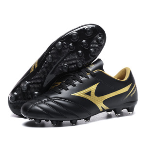 Nuevas zapatillas de fútbol planas para hombre y mujer, modernas, antideslizantes, cómodas, para entrenamiento en césped, calzado deportivo, directo de fábrica - Product Image 1