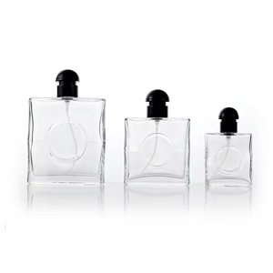 Botella de Perfume Vacía Cuadrada al por Mayor de 30ml, 50ml, 100ml con Tapa Negra - Product Image 1