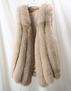 Fashionable <strong>Long</strong> Real Fox Fur Vest <strong>Gilet</strong> Winter Warm Fluffy Fur Sleeveless Coat <strong>Women</strong> Genuine Fox Waistcoat - Product Image 6