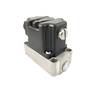 Control Hidráulico Control Pilot Serie MCV MCV116A1101 MCV116G4204 MCV116A3102 MCV116A3203 MCV116A3501 - Product Image 1