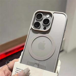 เคสใสแม่เหล็กแรงสูง N52 สำหรับ iPhone 18 Pro Max 17 16 15 14 ป้องกันเหลือง ผลิตจากอะคริลิก ทนแรงกระแทก โปร่งใส ใช้งานร่วมกันได้ - Product Image 2
