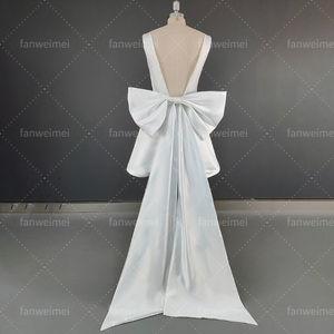 Haute Qualité Photos Réelles <span class=keywords><strong>Robe</strong></span> De Mariée Courte Avec Grand Arc Train Détachable Plus La <span class=keywords><strong>Taille</strong></span> Dos Nu Genou Longueur <span class=keywords><strong>Robe</strong></span> De Mariée - Product Image 4