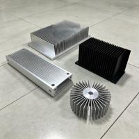 Fournisseur de dissipateurs thermiques en aluminium extrudé certifiés ISO, profils à ailettes cannelées et à ailettes fendues sur mesure